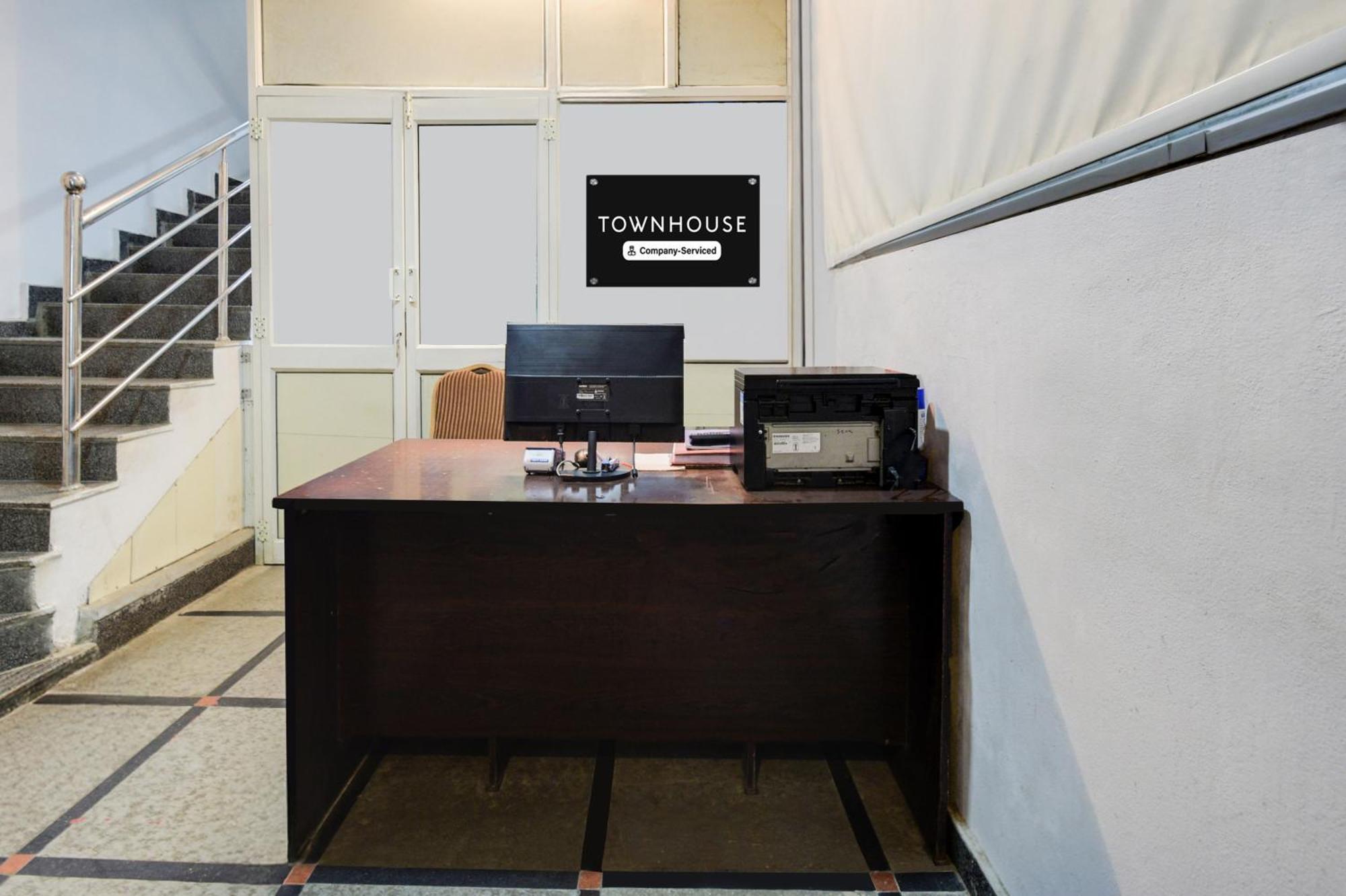 Hotel Super Townhouse Alwal Road Trimulgherry Esterno foto