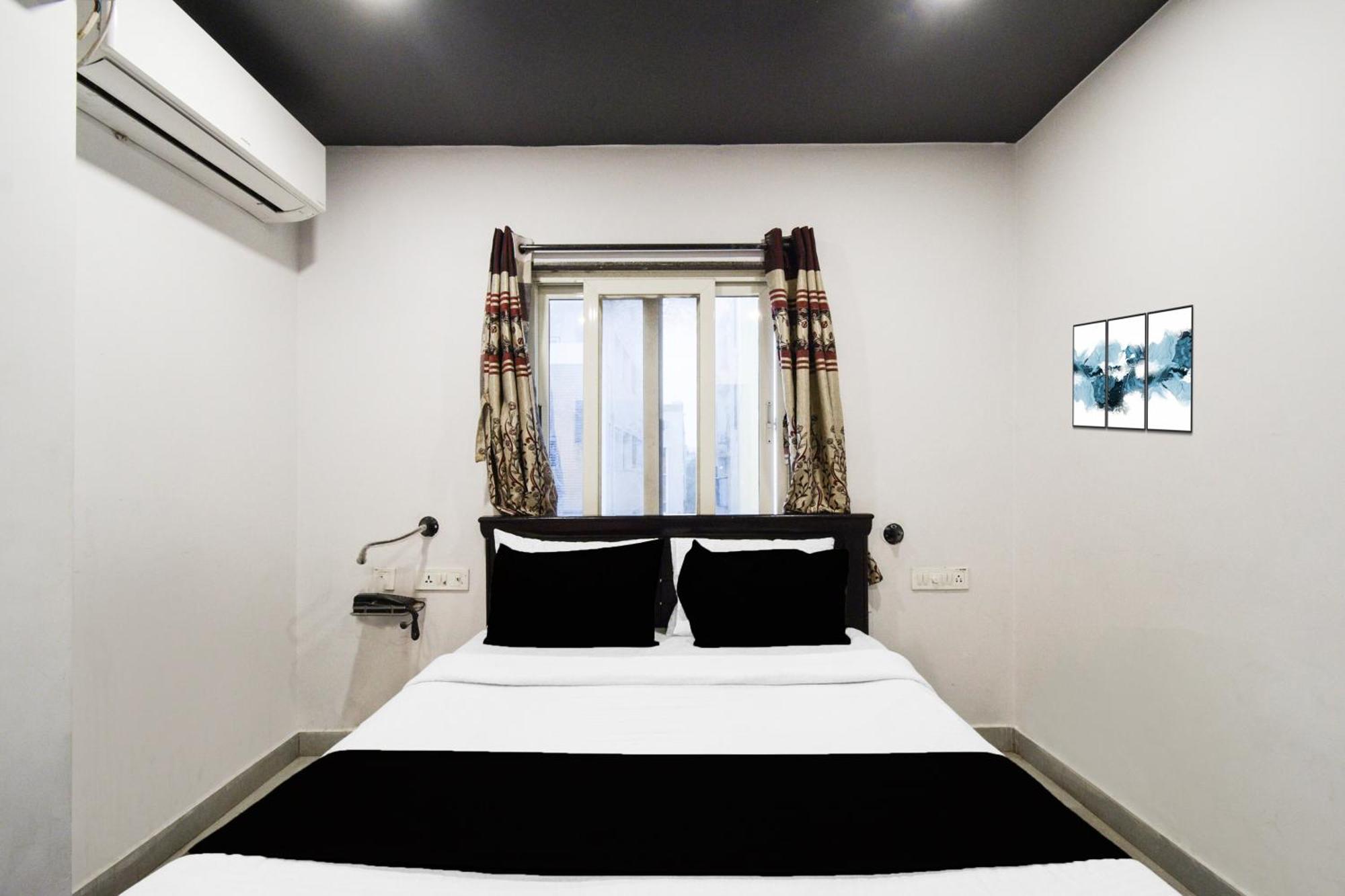 Hotel Super Townhouse Alwal Road Trimulgherry Esterno foto
