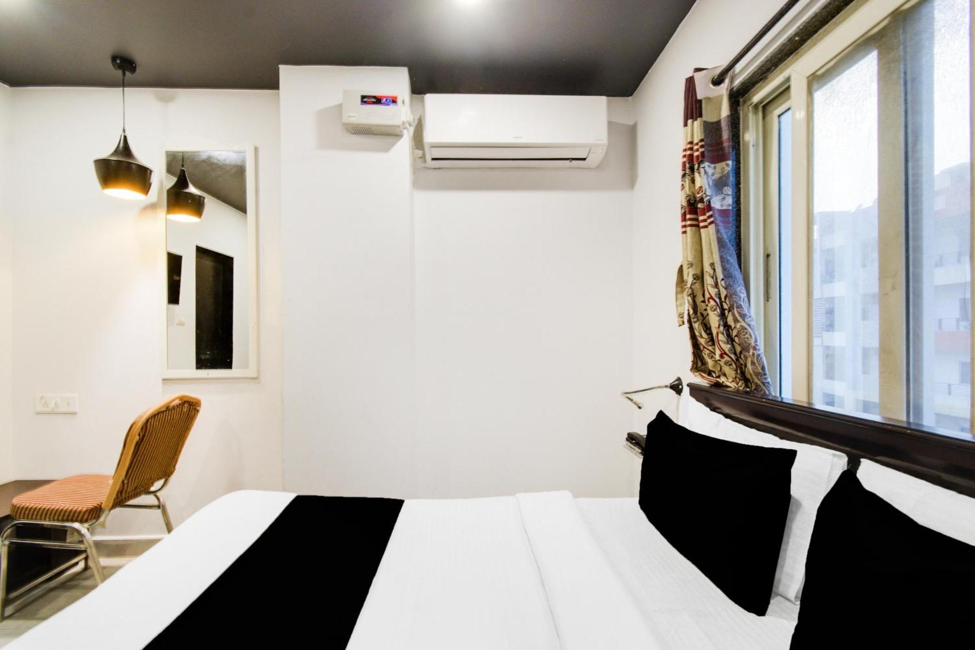 Hotel Super Townhouse Alwal Road Trimulgherry Esterno foto