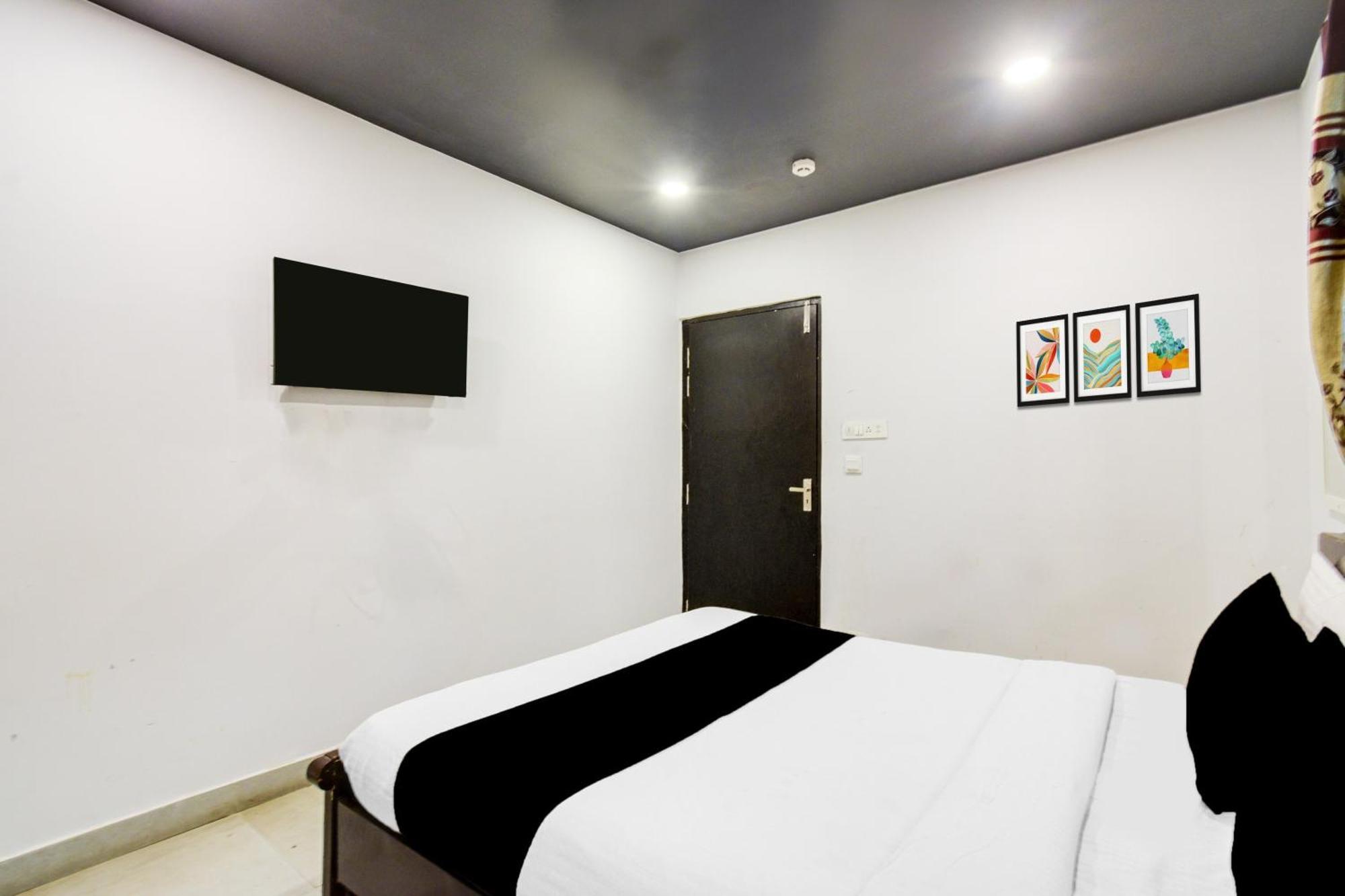Hotel Super Townhouse Alwal Road Trimulgherry Esterno foto